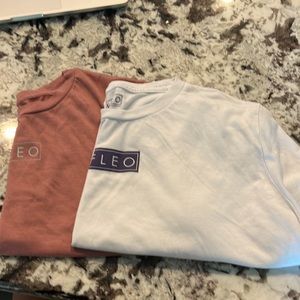 FLEO skimmer T Shirts Size L